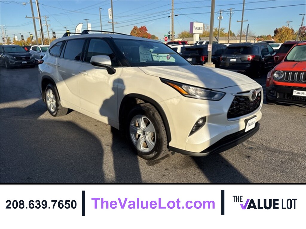 Used 2020 Toyota Highlander LE SUV