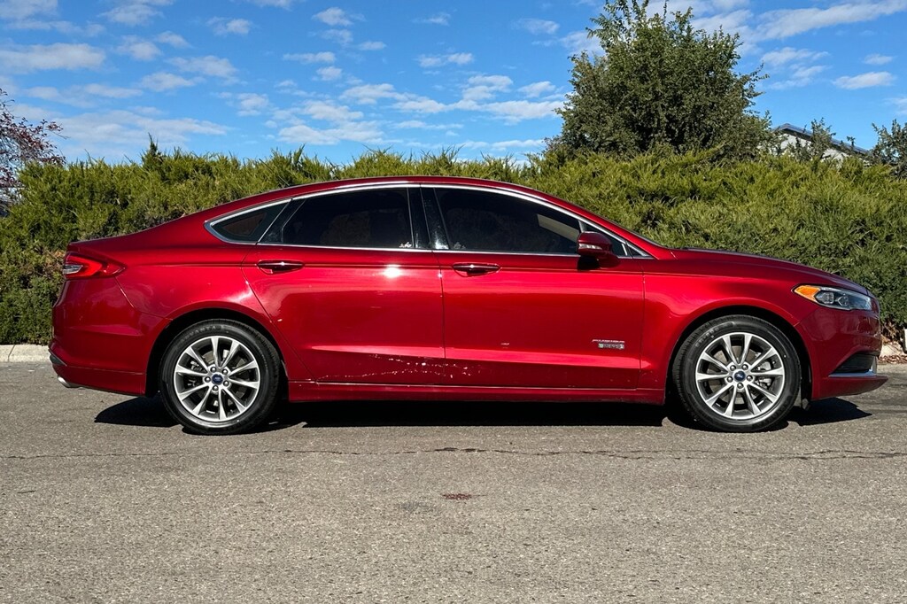 Used 2018 Ford Fusion Energi SE Luxury Sedan