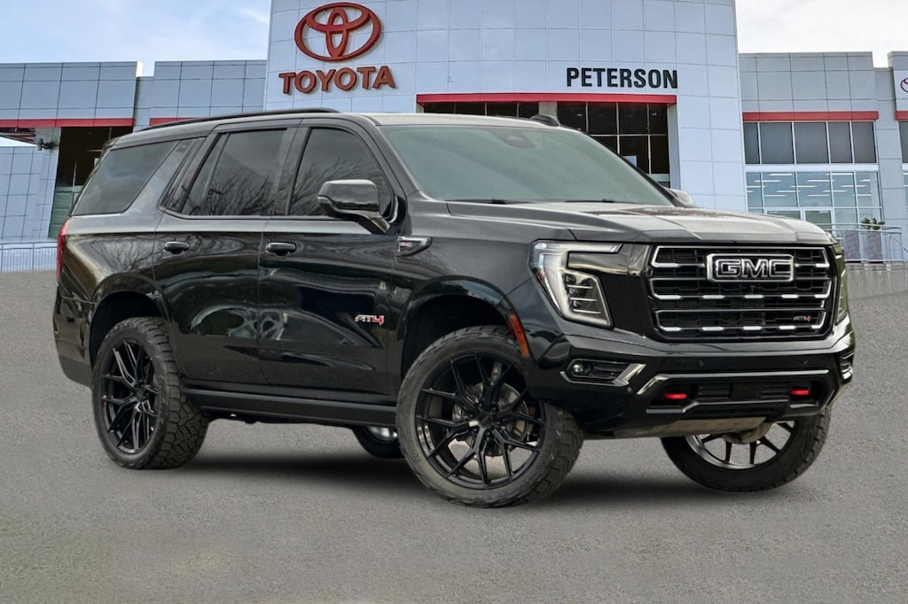 Used 2025 GMC Yukon AT4 SUV