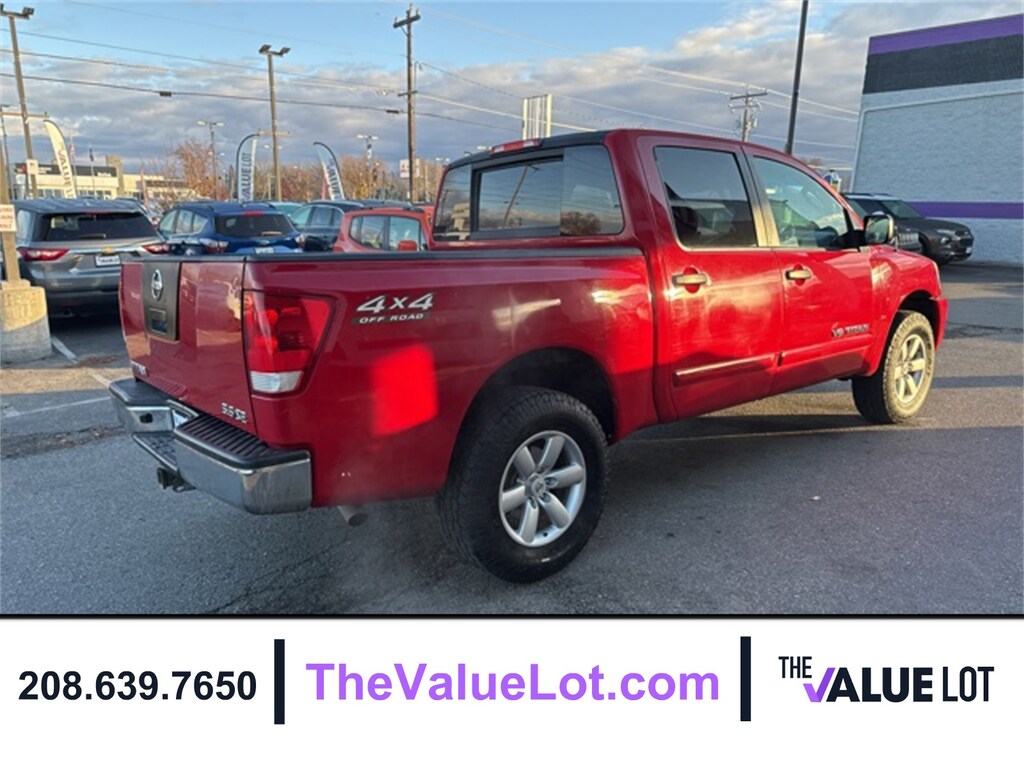 Used 2010 Nissan Titan SE Truck