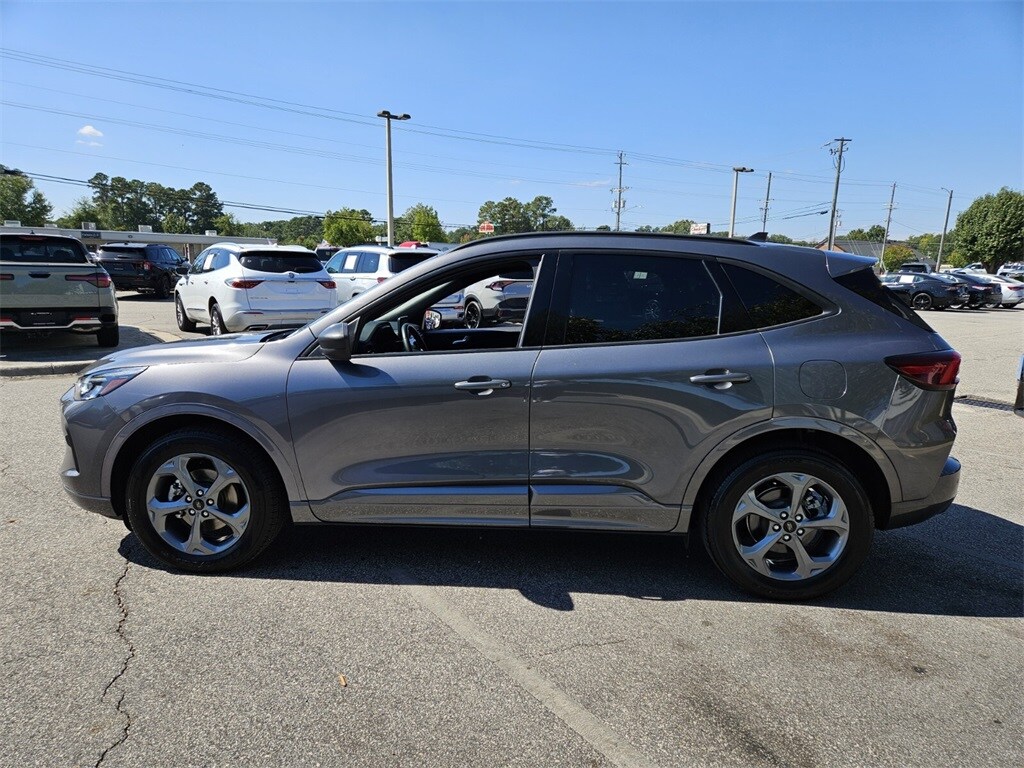 Used 2023 Ford Escape ST-Line SUV