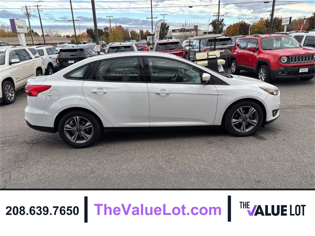 Used 2017 Ford Focus SE Sedan