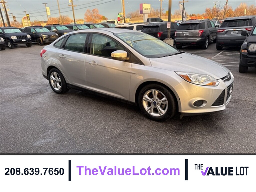 Used 2014 Ford Focus SE Sedan