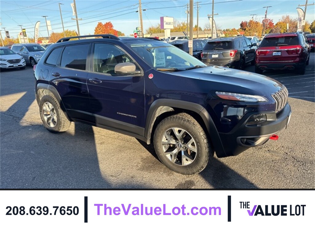 Used 2015 Jeep Cherokee Trailhawk SUV