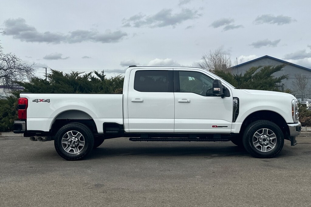 Used 2024 Ford F-350SD Lariat Truck