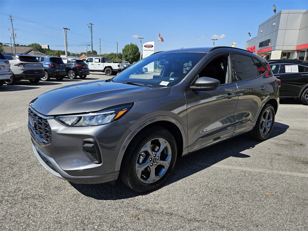 Used 2023 Ford Escape ST-Line SUV