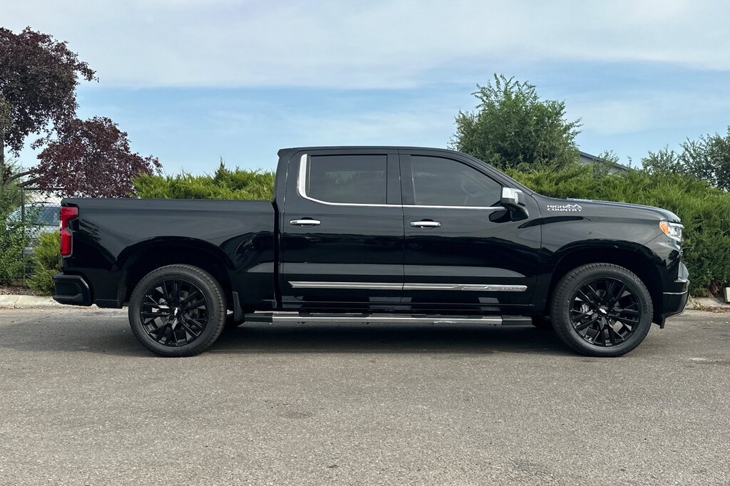 Used 2024 Chevrolet Silverado 1500 High Country Truck