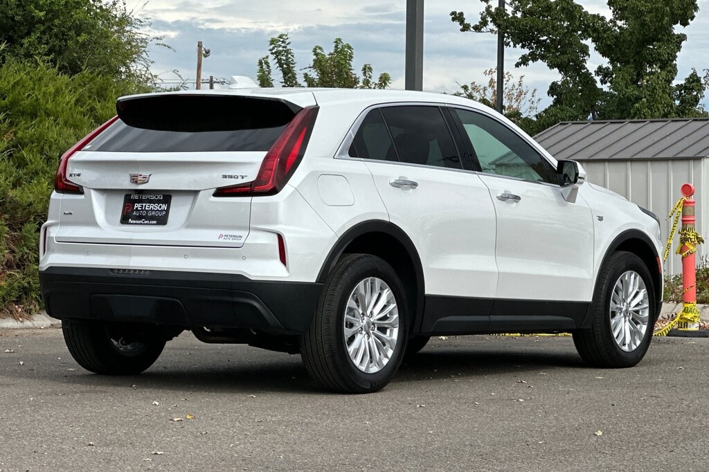 Used 2024 Cadillac XT4 Luxury SUV