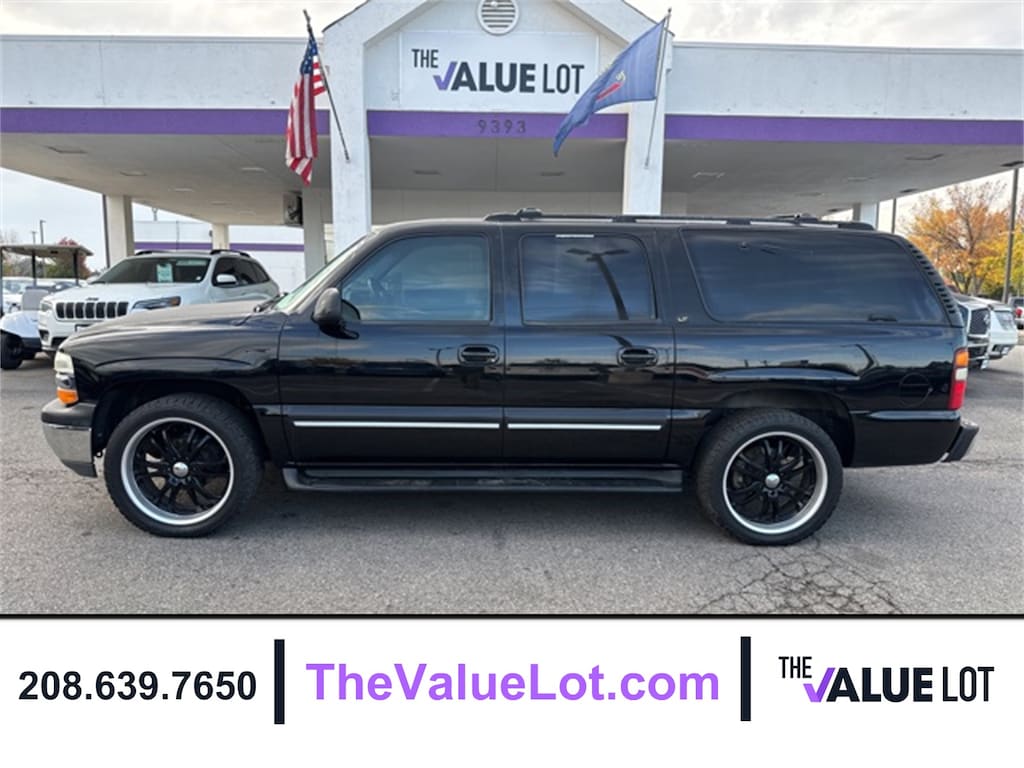 Used 2000 Chevrolet Suburban 1500 LT SUV