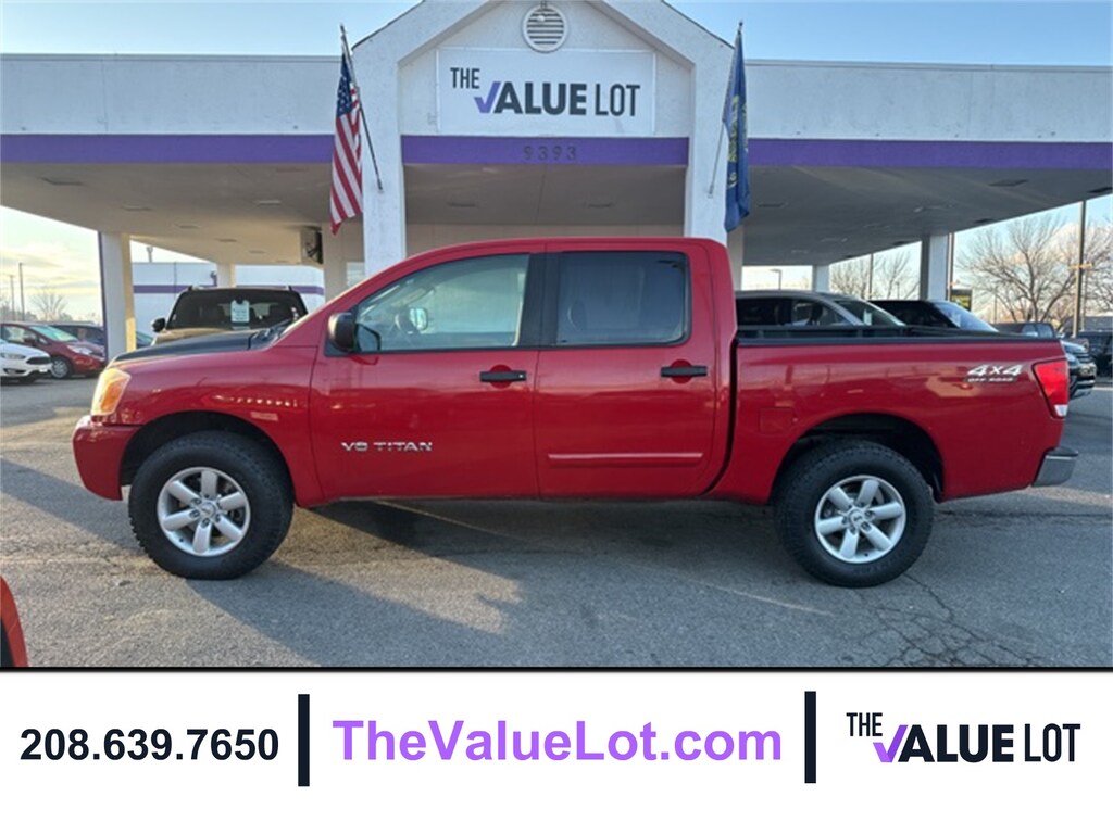 Used 2010 Nissan Titan SE Truck