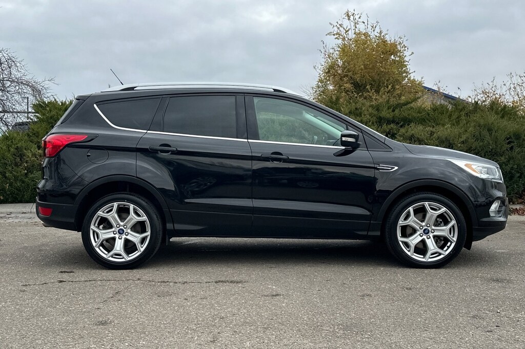 Used 2019 Ford Escape Titanium SUV