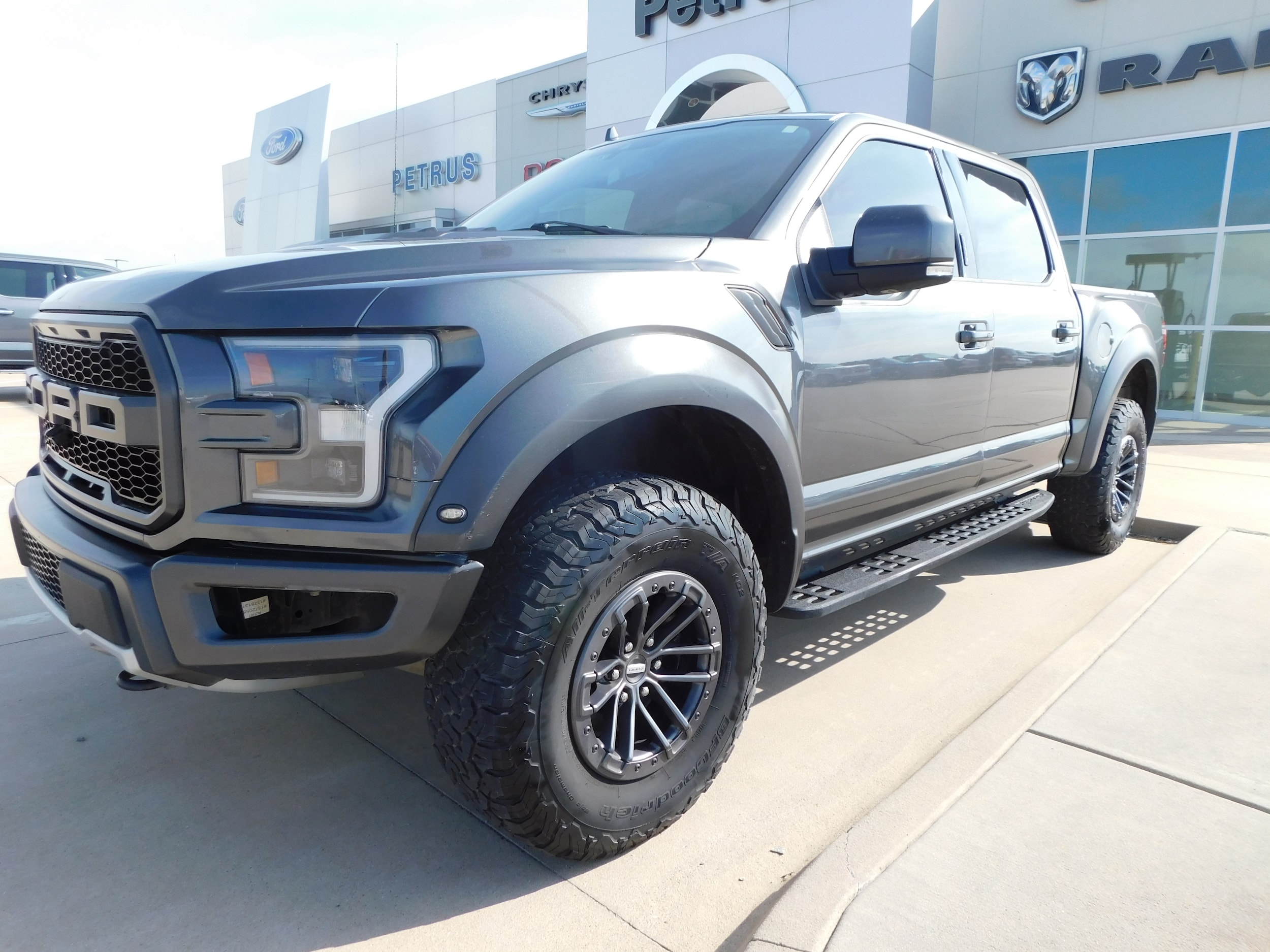 Used 2019 Ford F-150 Raptor with VIN 1FTFW1RG2KFB12104 for sale in Little Rock