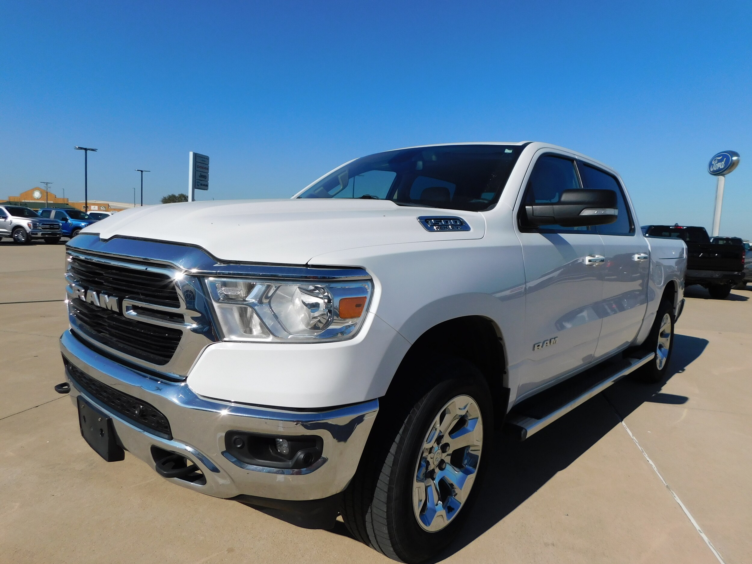 2019 Ram 1500 Big Horn Lone Star photo 2