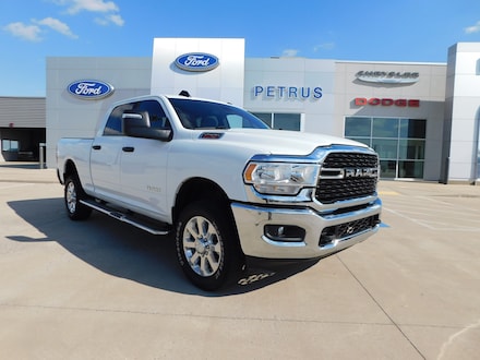 2023 Ram 2500 Big Horn Truck Crew Cab