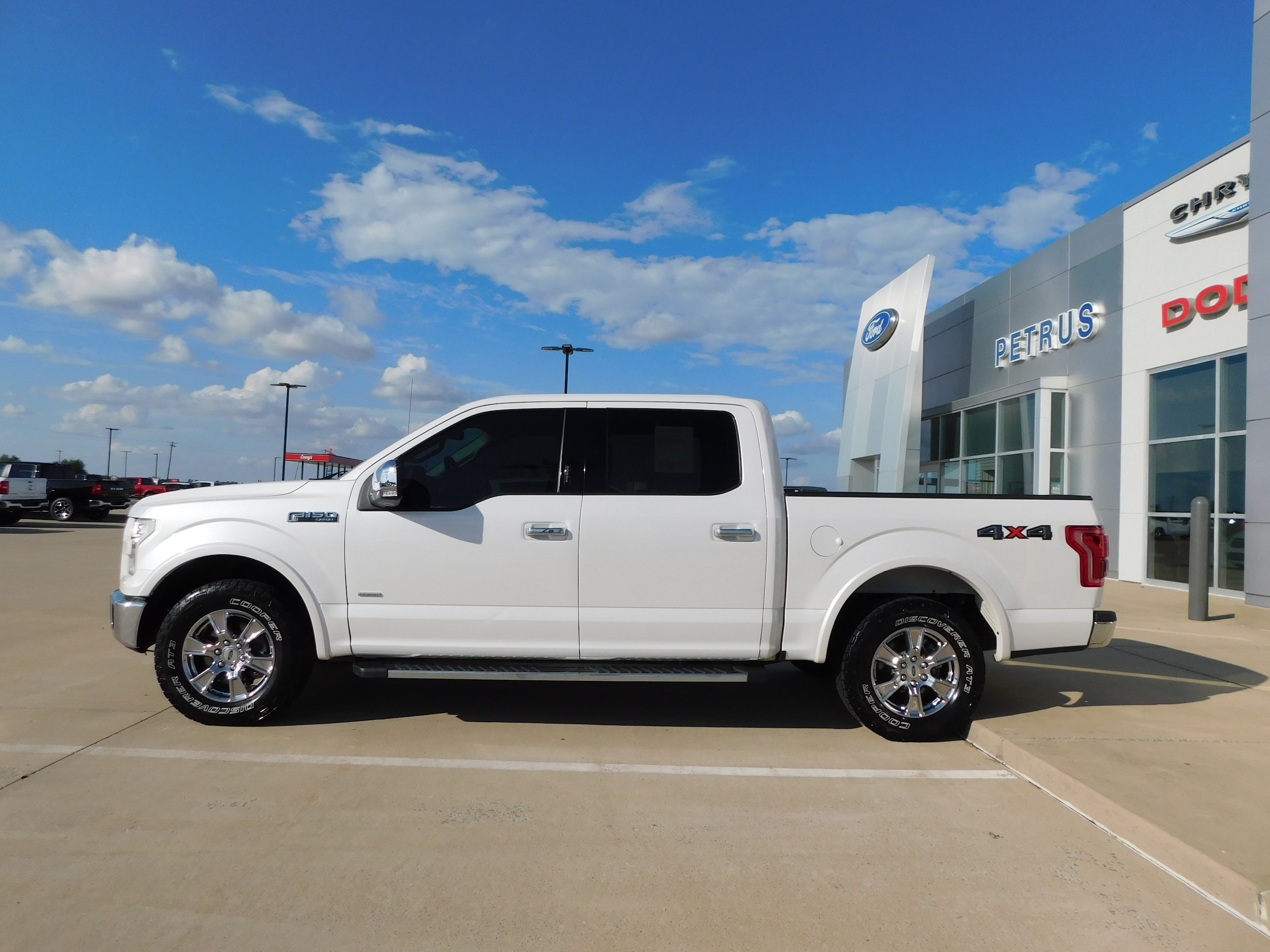Used 2015 Ford F-150 Lariat with VIN 1FTEW1EG8FFC70289 for sale in Stuttgart, AR