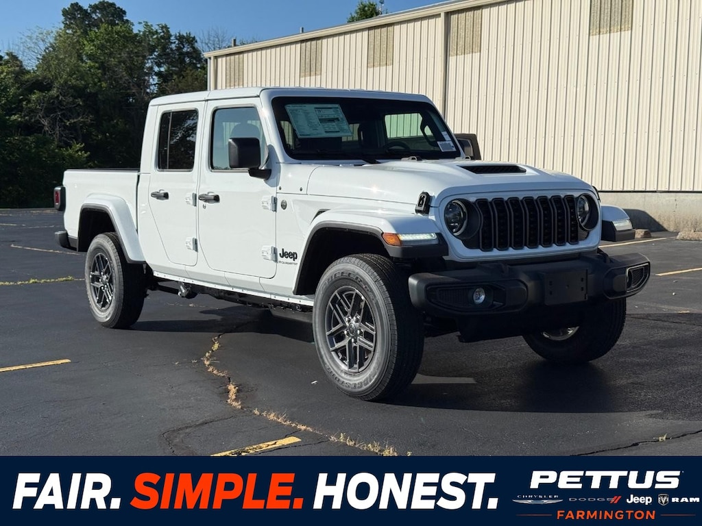 New 2026 Jeep Gladiator Sport S Pickup
