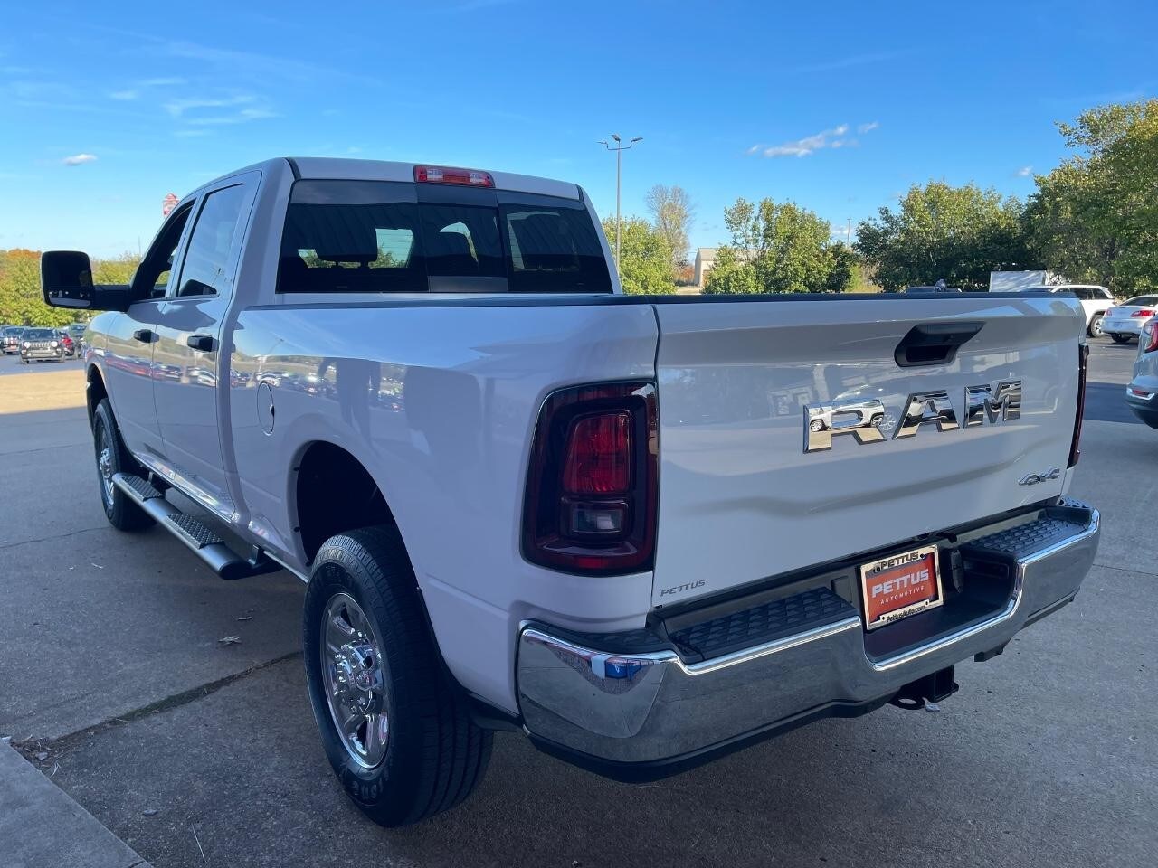 2026 Ram 2500 Tradesman photo 3