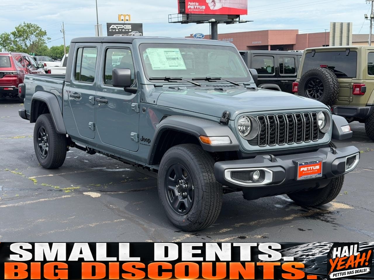 2026 Jeep Gladiator Sport Auto's photo