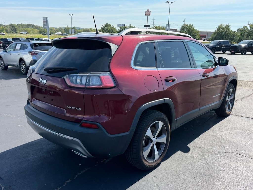 Used 2021 Jeep Cherokee Limited 4x4 SUV