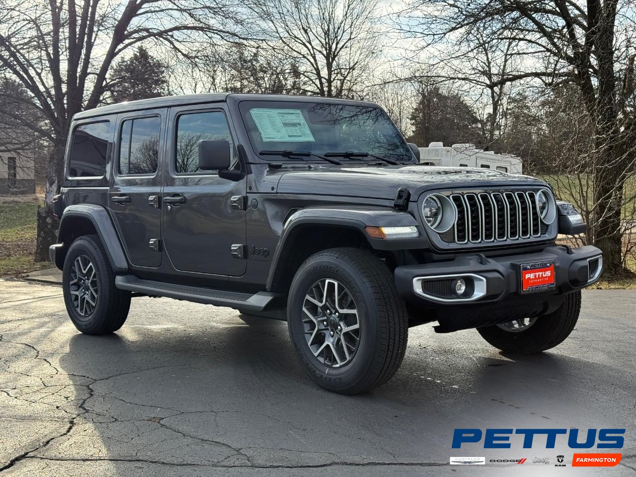 2026 Jeep Wrangler 4-Door Sahara's photo