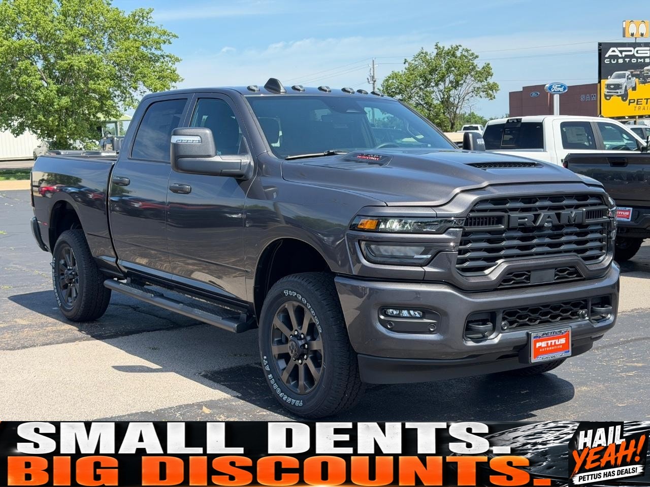 2026 RAM 2500 Tradesman/Black Express 4X4 Crew Cab SWB's photo