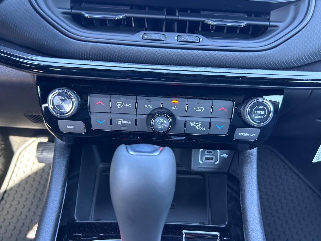 2026 Jeep Compass Altitude Special Edition - Photo 16