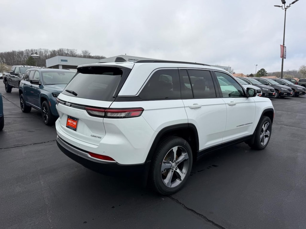 New 2026 Jeep Grand Cherokee Limited 4x4 Sport Utility