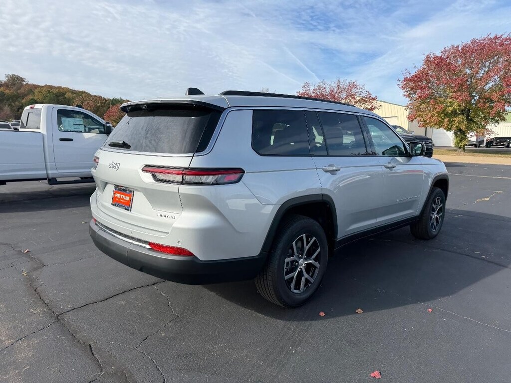 New 2025 Jeep Grand Cherokee L Limited 4x4 Sport Utility