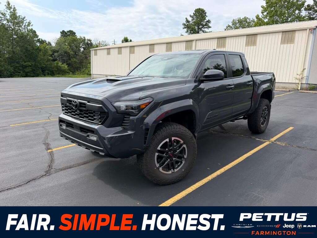 Used 2025 Toyota Tacoma 4WD Double Cab 5 Bed MT (Natl) Truck