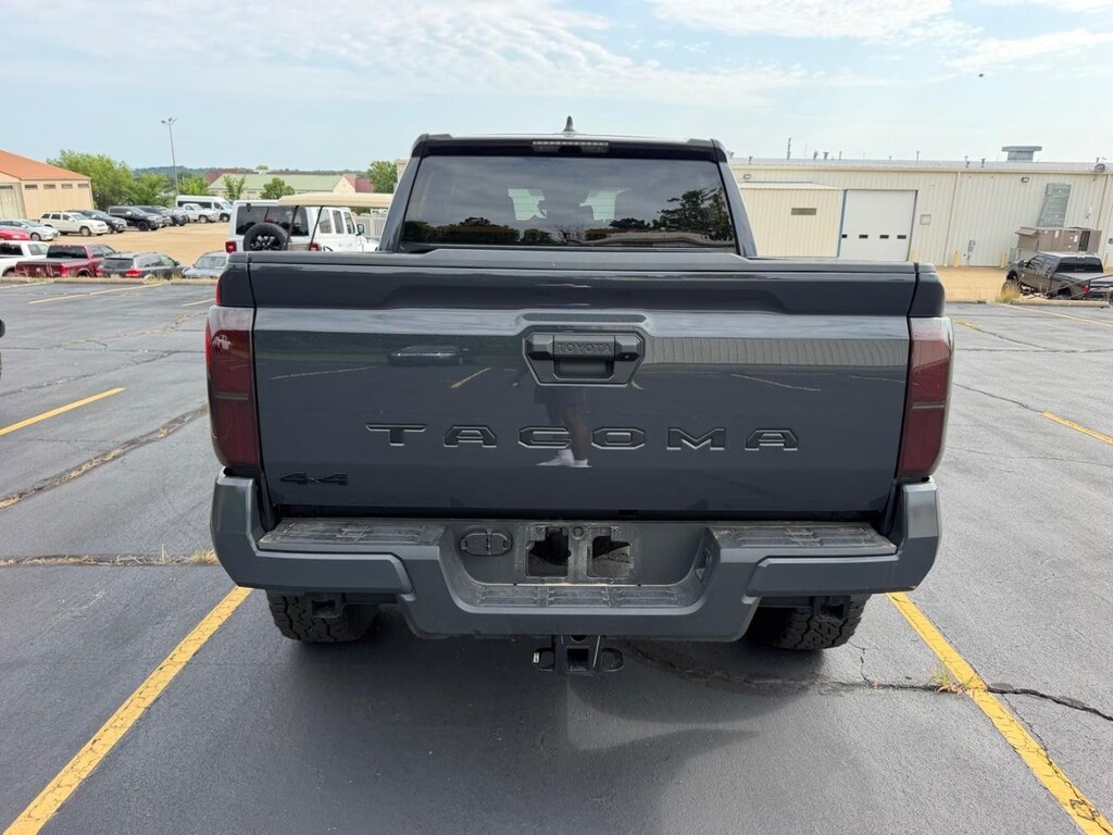 Used 2025 Toyota Tacoma 4WD Double Cab 5 Bed MT (Natl) Truck