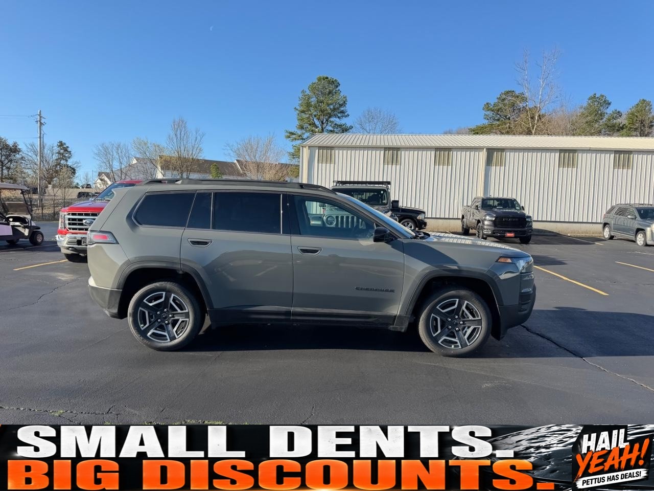 2026 Jeep Cherokee Laredo HEV 4X4's photo