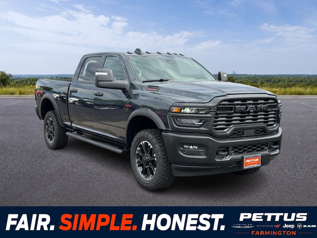New 2026 Ram 2500 WARLOCK CREW CAB 4X4 6'4 BOX Pickup