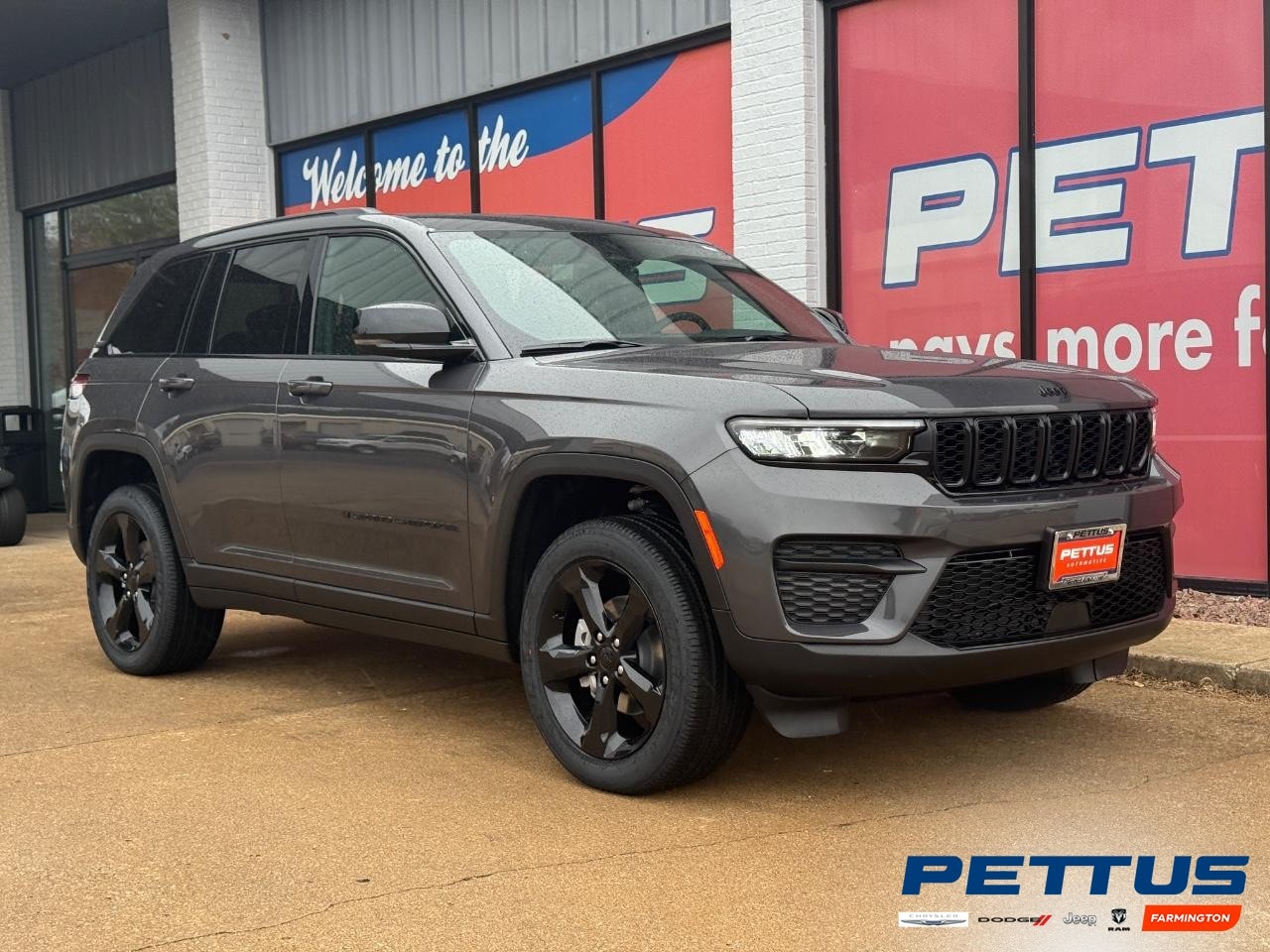 2025 Jeep Grand Cherokee Altitude's photo