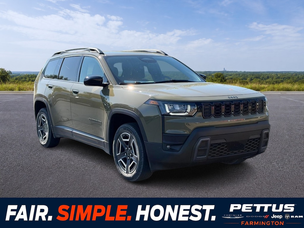 New 2026 Jeep Cherokee Laredo 4x4 Sport Utility