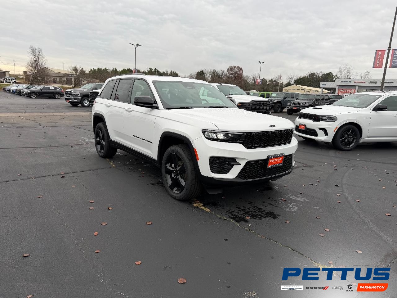 2025 Jeep Grand Cherokee Altitude's photo