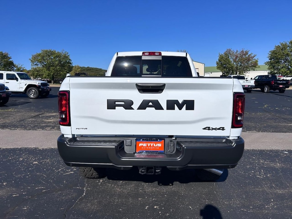 New 2026 Ram 2500 WARLOCK CREW CAB 4X4 6'4 BOX Pickup