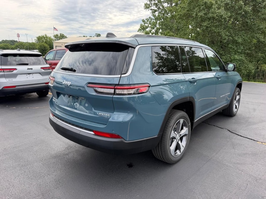 New 2026 Jeep Grand Cherokee L Limited 4x4 Sport Utility