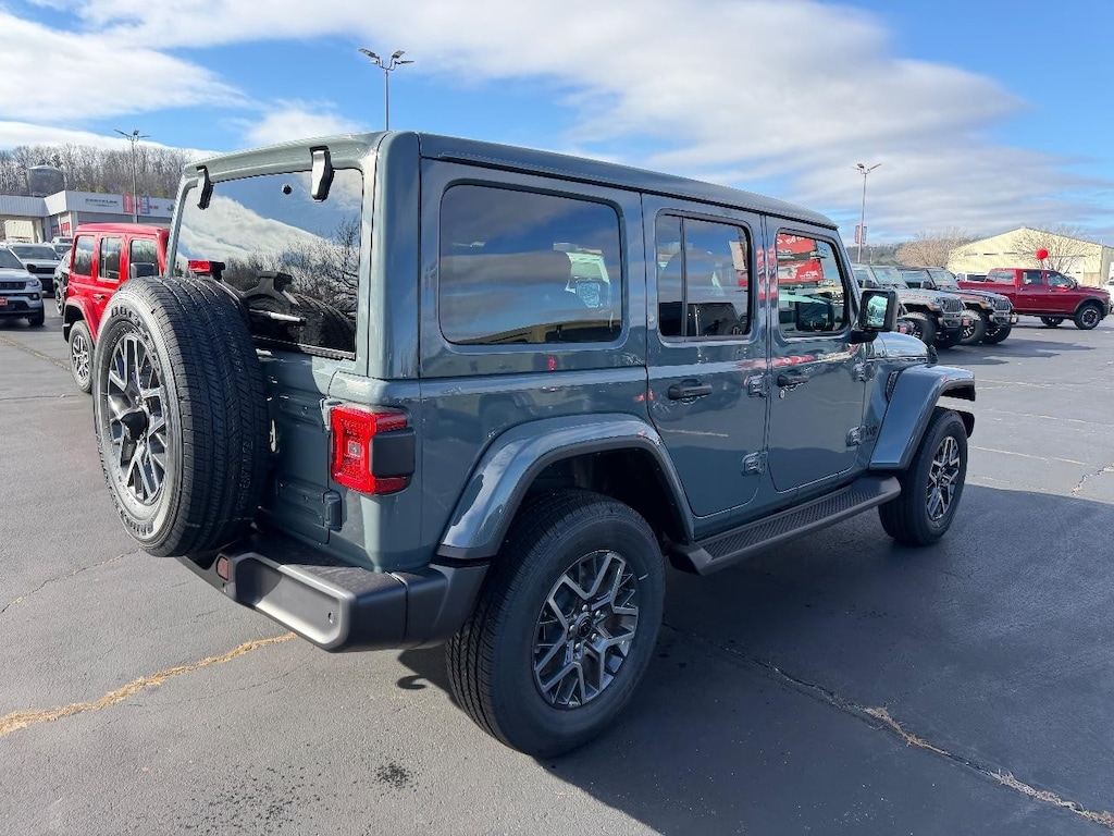 New 2026 Jeep Wrangler Sahara 4 Door 4x4 Sport Utility