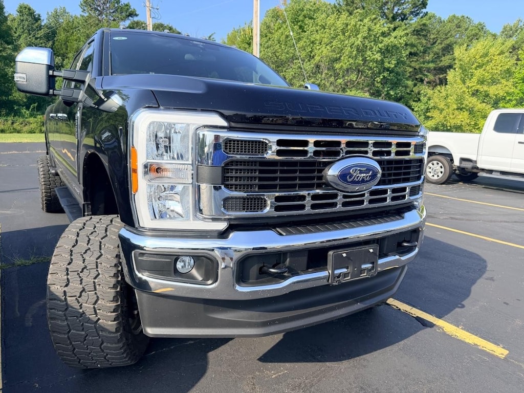 Used 2024 Ford F-350SD XLT Truck