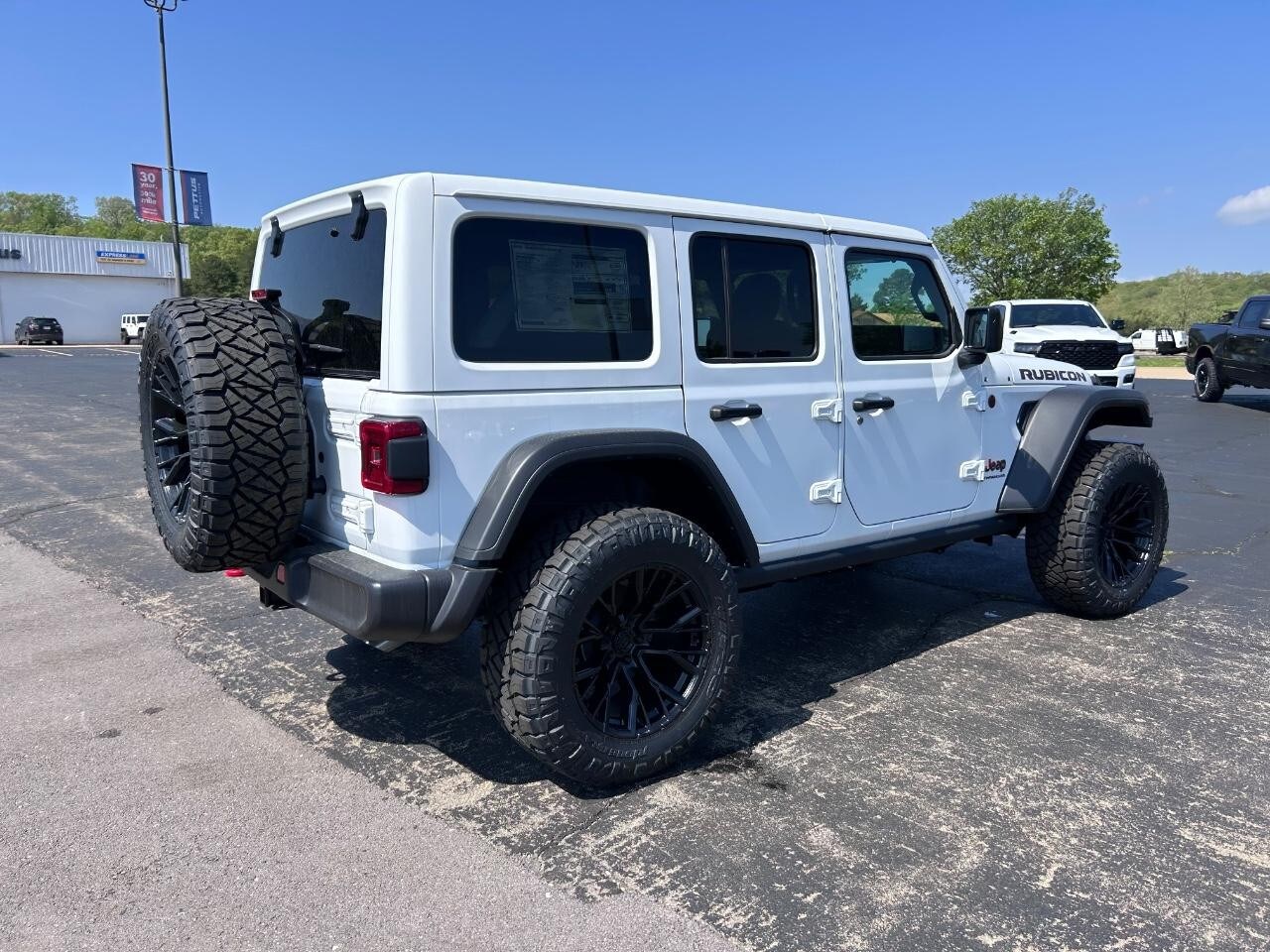 2025 Jeep Wrangler Rubicon photo 3