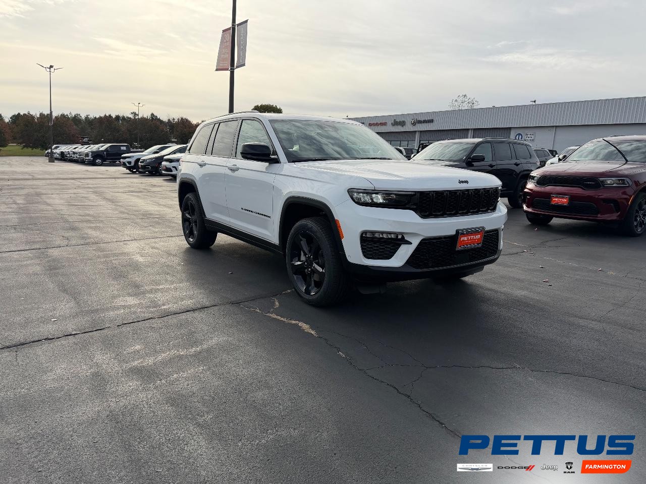 2025 Jeep Grand Cherokee Limited's photo