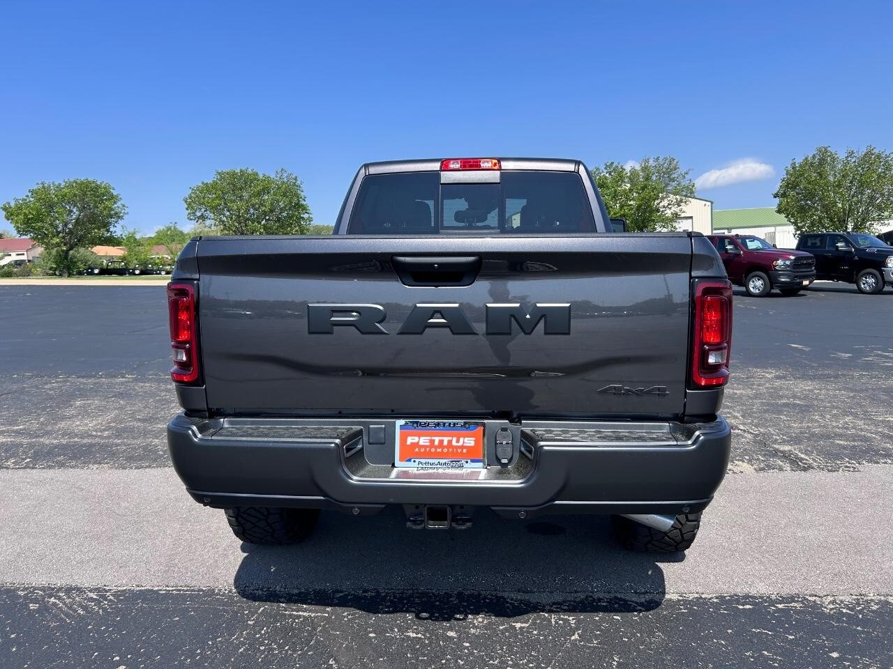 2025 Ram 2500 Tradesman photo 4