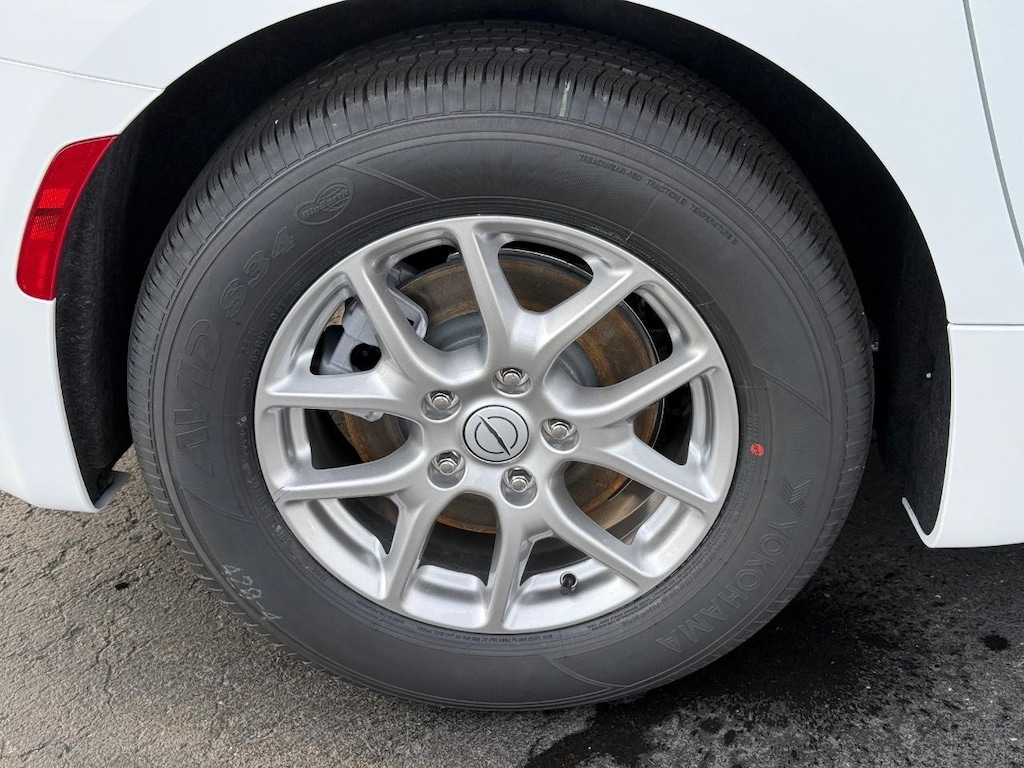 New 2026 Chrysler Pacifica Select FWD Passenger Van