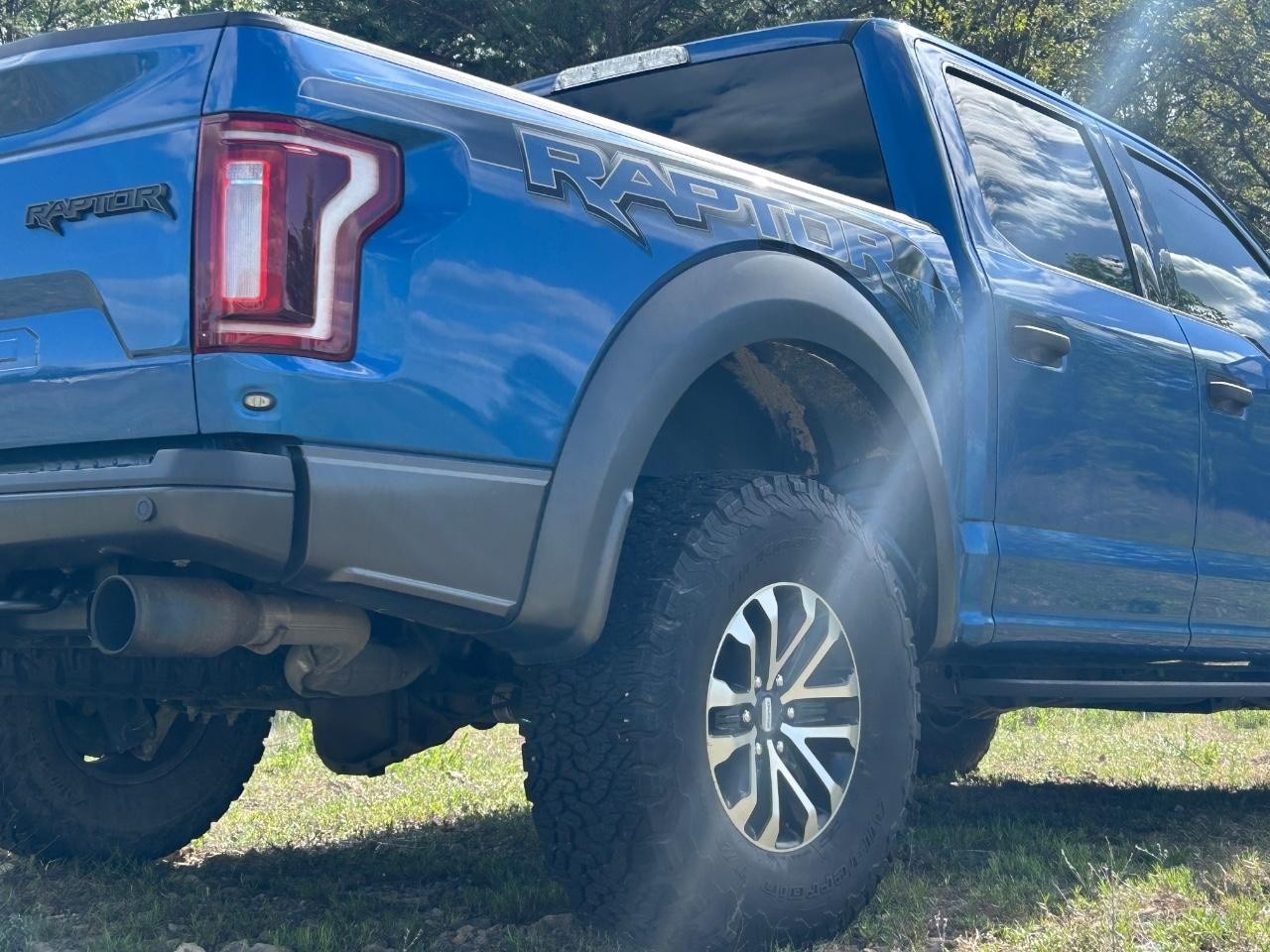 2019 Ford F-150 Raptor - Photo 25