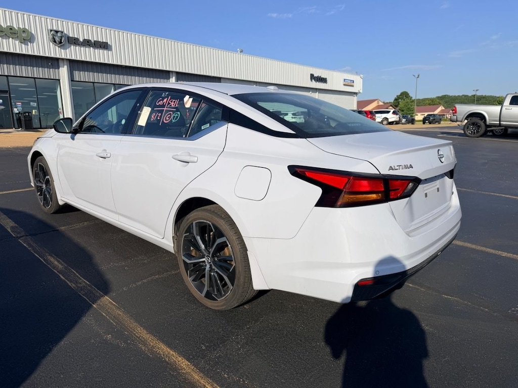 Used 2025 Nissan Altima 2.5 SR Sedan