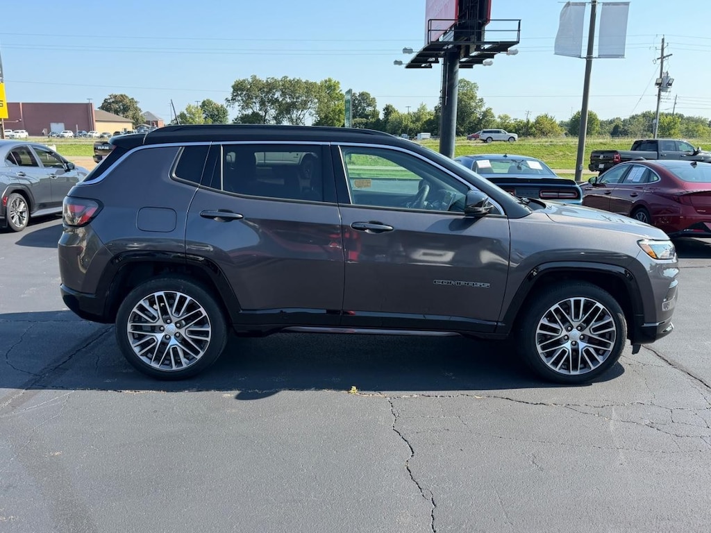 Used 2024 Jeep Compass Limited 4x4 SUV