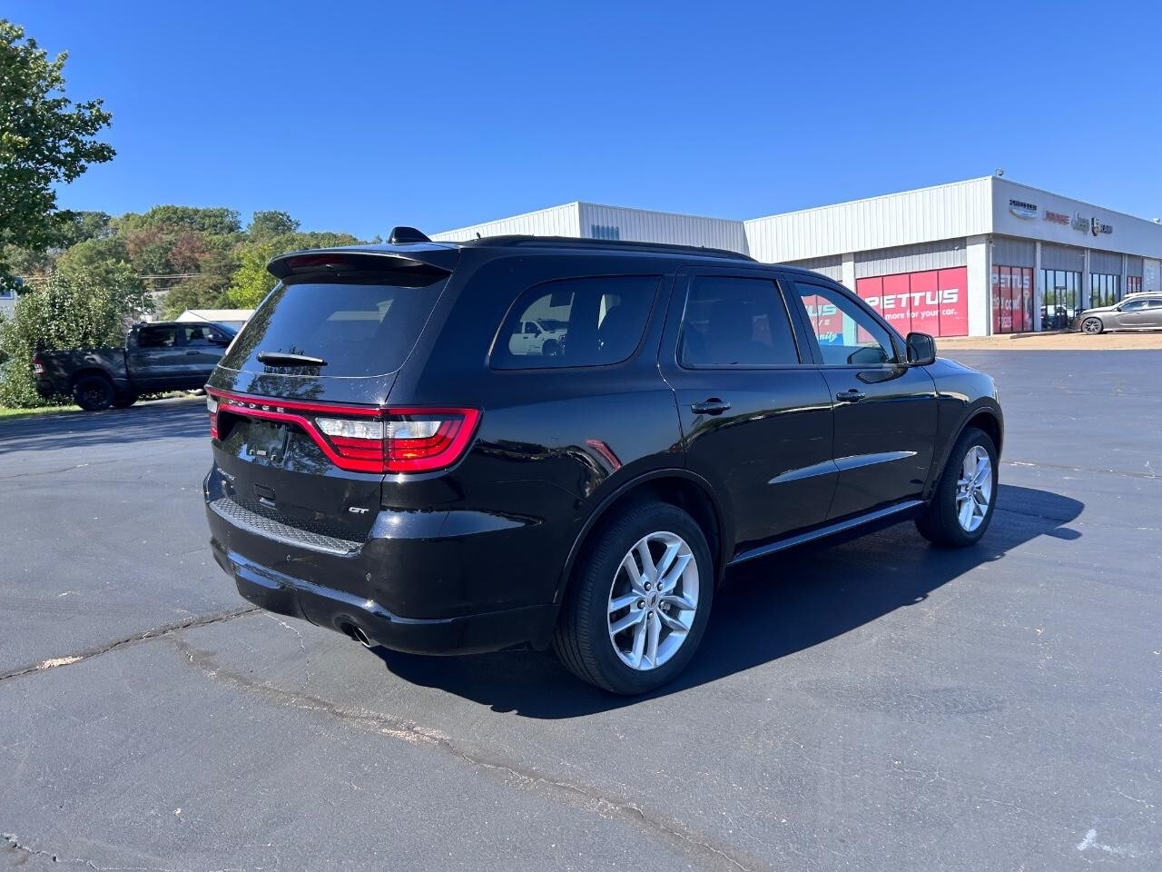 2023 Dodge Durango GT Plus photo 2