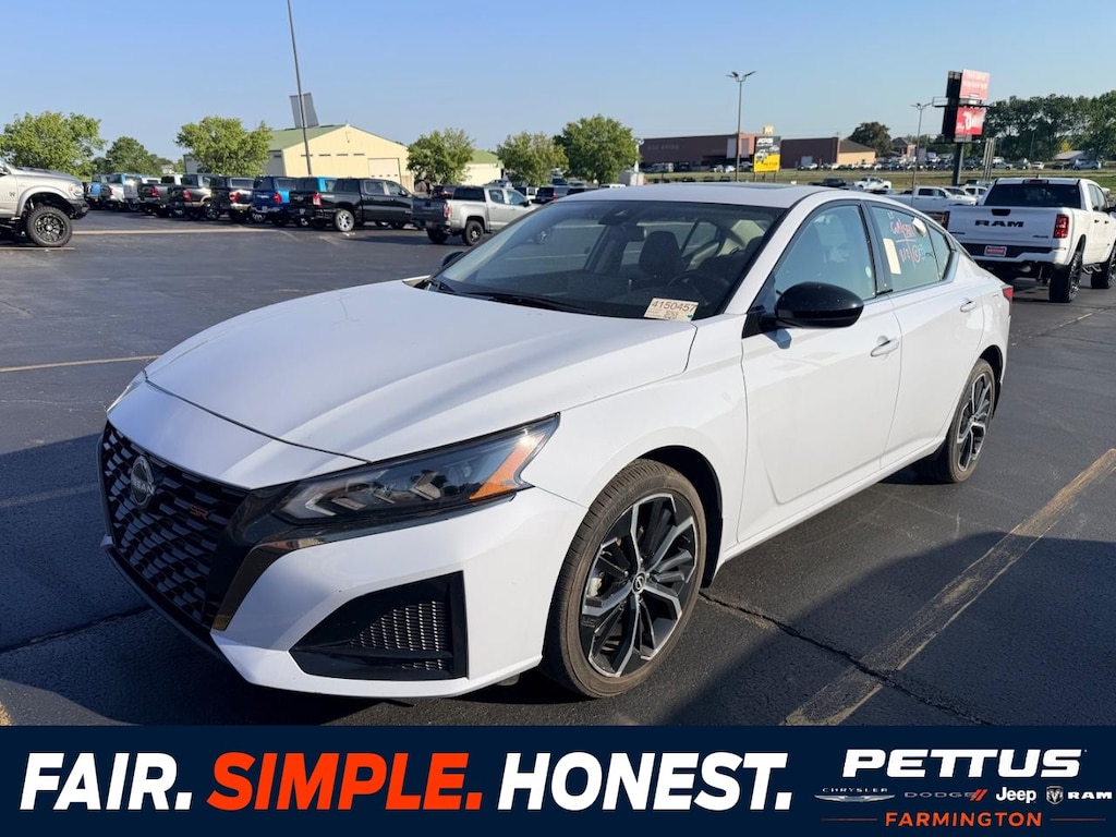 Used 2025 Nissan Altima 2.5 SR Sedan