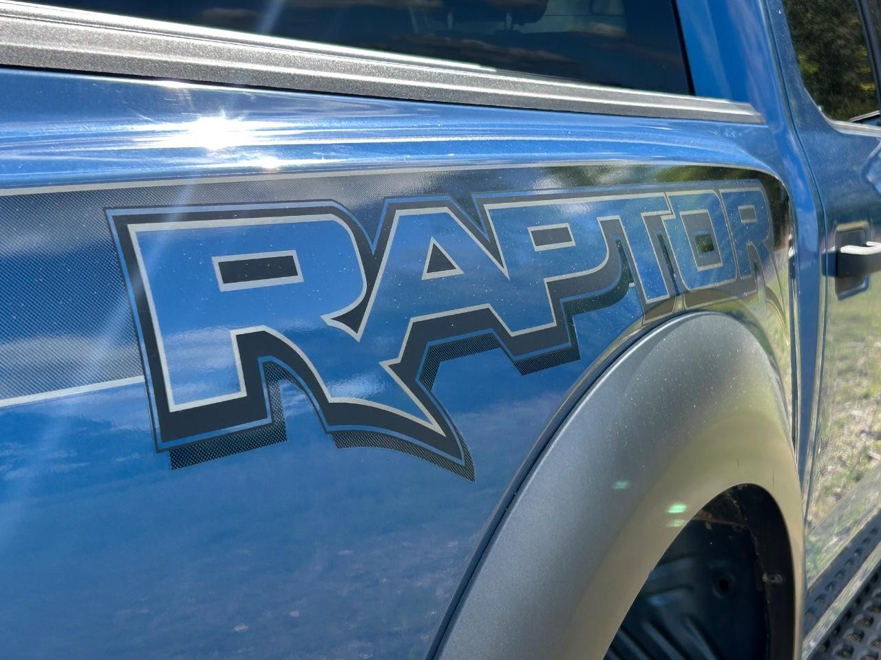 2019 Ford F-150 Raptor - Photo 24