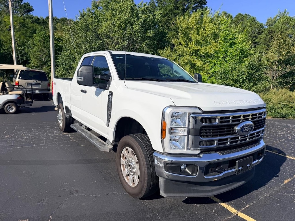 Used 2024 Ford F-250SD XLT Truck